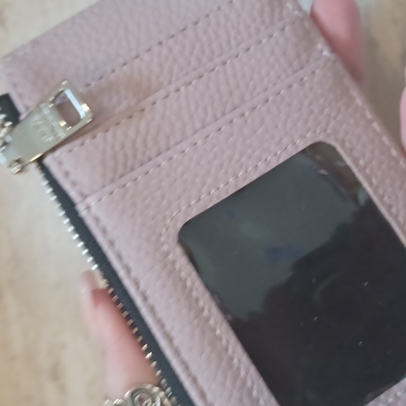 Steve Madden Zipper Card Holder/Mini Wallet - Picture 4 of 5